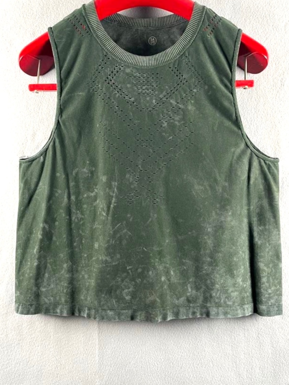 Sage Collective Women's L Seamless Mineral Wash Athletic Muscle Tank Olive Green